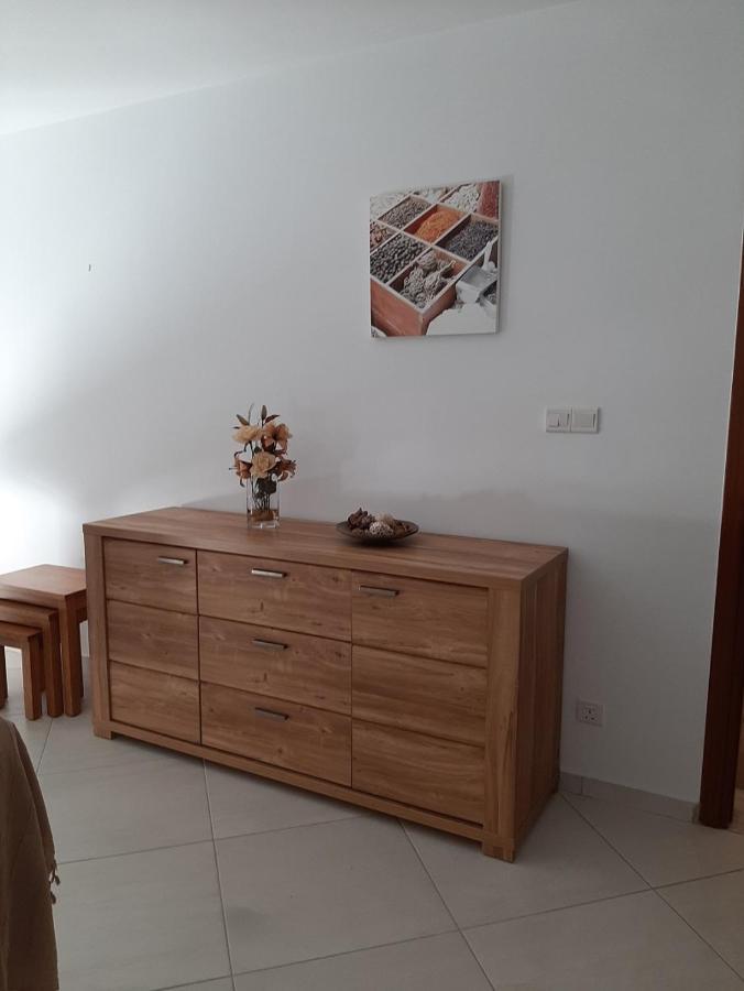 The Lighthouse Apartment Paphos Exterior foto